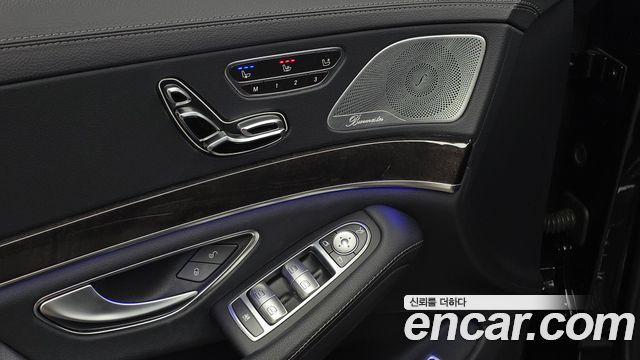 Mercedes-Benz S-Class 2019 — photo 31
