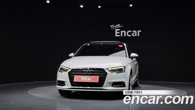 Audi A3 2018 — photo 3