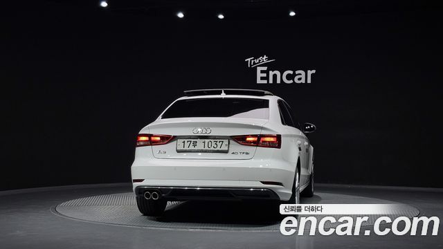 Audi A3 2018 — photo 4