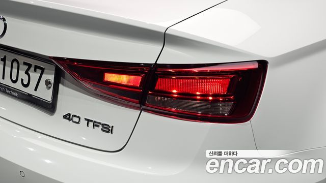 Audi A3 2018 — photo 9