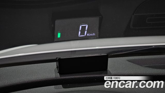 Audi A3 2018 — photo 29