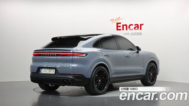 Porsche Cayenne 2024 — photo 2