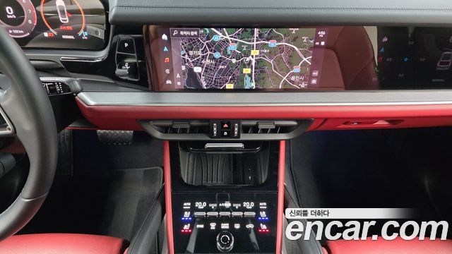 Porsche Cayenne 2024 — photo 19