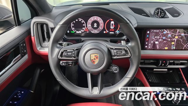 Porsche Cayenne 2024 — photo 20