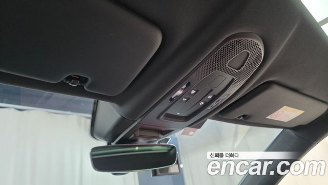 Porsche Cayenne 2024 — photo 25