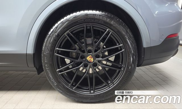 Porsche Cayenne 2024 — photo 7