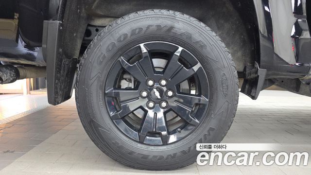 Chevrolet Korea Colorado 2022 — photo 5