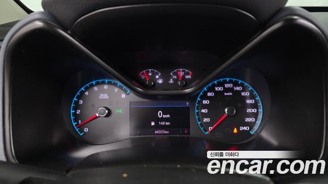 Chevrolet Korea Colorado 2022 — photo 11