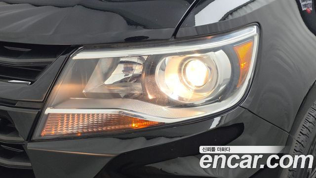 Chevrolet Korea Colorado 2022 — photo 8