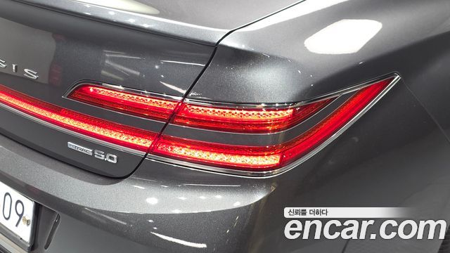 Genesis G90 2019 — photo 9