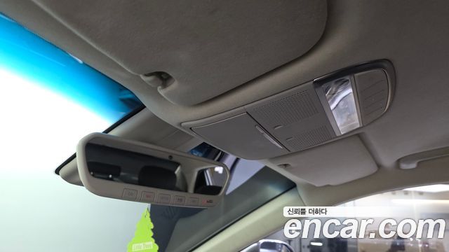 Genesis G90 2019 — photo 31