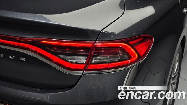 Hyundai Grandeur 2018 — photo 9