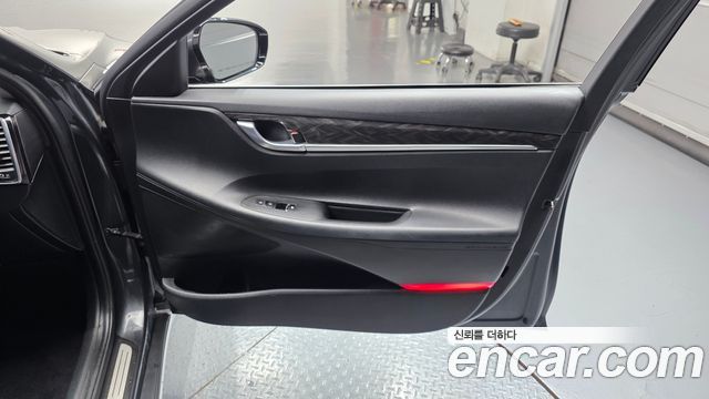Hyundai Grandeur 2018 — photo 15