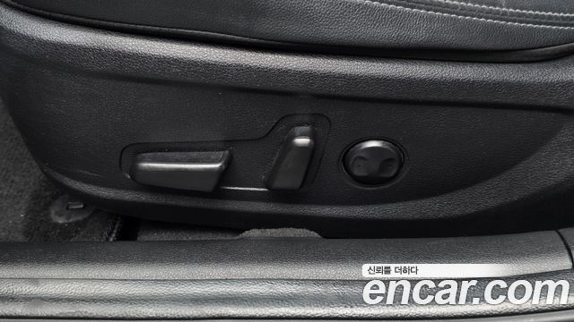 Hyundai Grandeur 2018 — photo 32