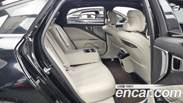 Kia K8 2023 — photo 18