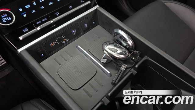 Hyundai Santafe 2025 — photo 26