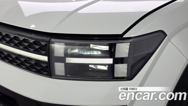 Hyundai Santafe 2025 — photo 8