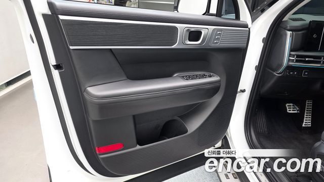 Hyundai Santafe 2025 — photo 14