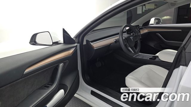Tesla Model 3 2021 — photo 13