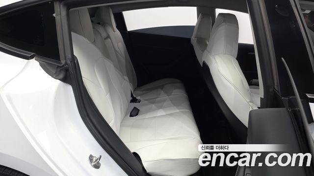Tesla Model 3 2021 — photo 17