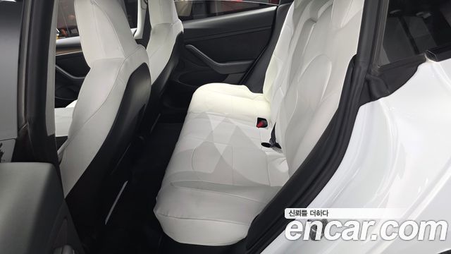 Tesla Model 3 2021 — photo 18