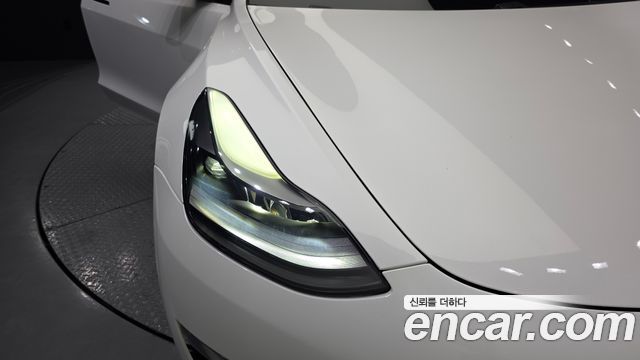Tesla Model 3 2021 — photo 8