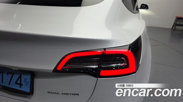 Tesla Model 3 2021 — photo 9