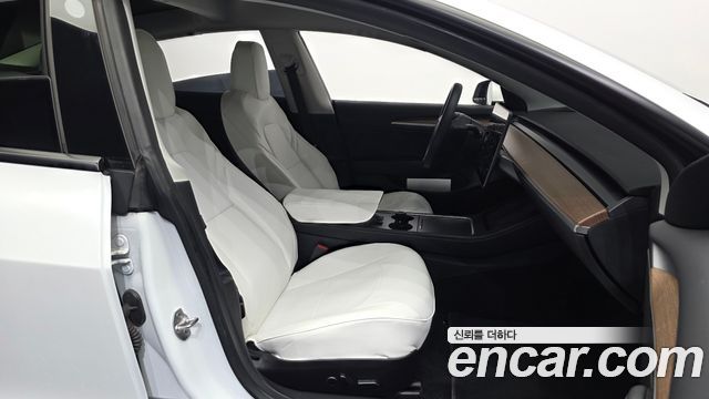 Tesla Model 3 2021 — photo 16