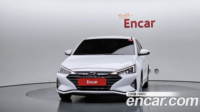 Hyundai AVANTE 2020 — photo 3