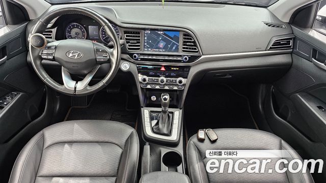 Hyundai AVANTE 2020 — photo 10