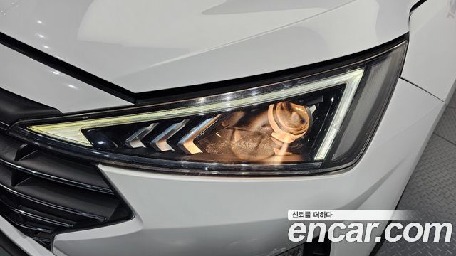 Hyundai AVANTE 2020 — photo 8