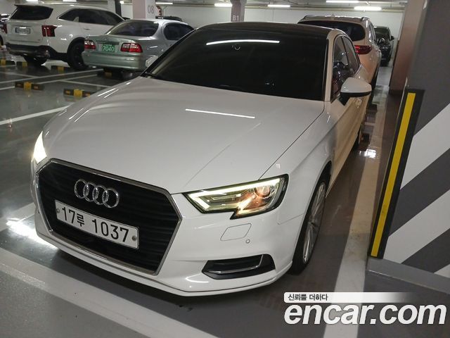 Audi A3 2018 — photo 4