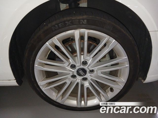 Audi A3 2018 — photo 6