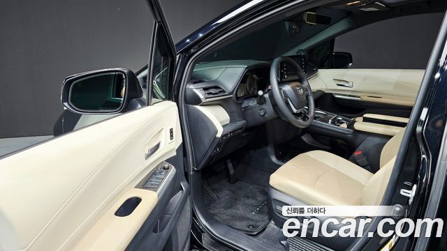 Toyota Sienna 2022 — photo 13