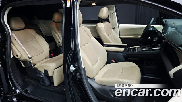 Toyota Sienna 2022 — photo 17