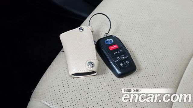 Toyota Sienna 2022 — photo 23