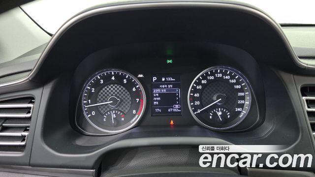 Hyundai AVANTE 2020 — photo 11