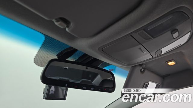 Hyundai AVANTE 2020 — photo 25