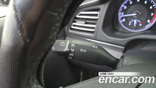 Hyundai AVANTE 2020 — photo 29