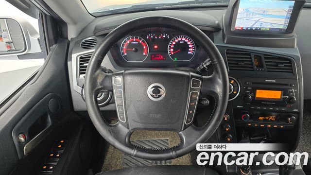 KG Mobility KORANDO 2015 — photo 13