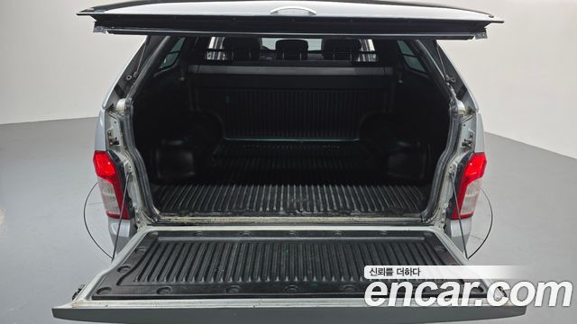 KG Mobility KORANDO 2015 — photo 16