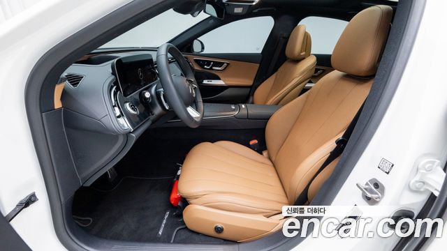 Mercedes-Benz E-Class 2026 — photo 10