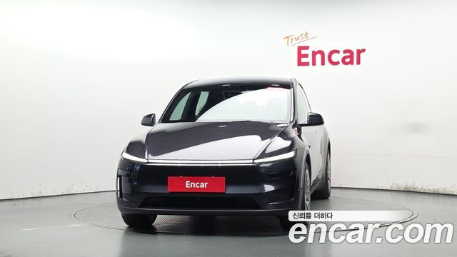 Tesla Model Y 2026 — photo 3