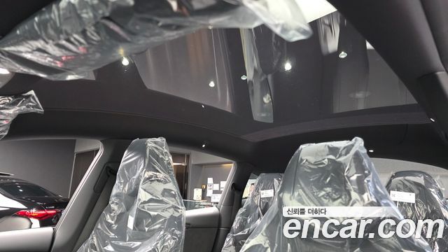 Tesla Model Y 2026 — photo 24