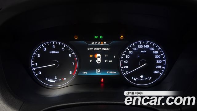 Hyundai Genesis 2016 — photo 11