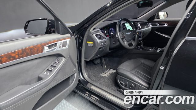 Hyundai Genesis 2016 — photo 13
