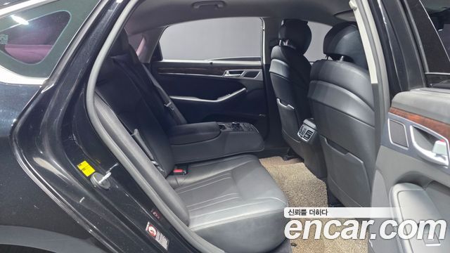 Hyundai Genesis 2016 — photo 18