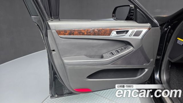 Hyundai Genesis 2016 — photo 14