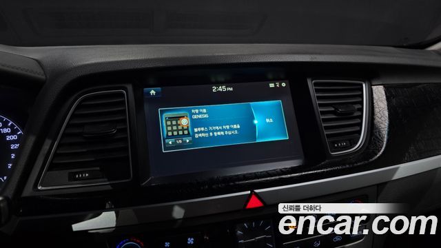 Hyundai Genesis 2016 — photo 28