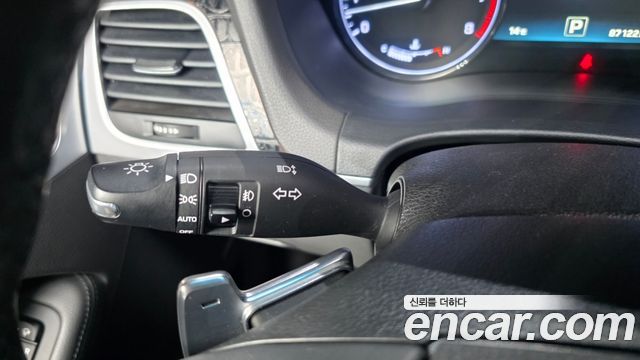 Hyundai Genesis 2016 — photo 35